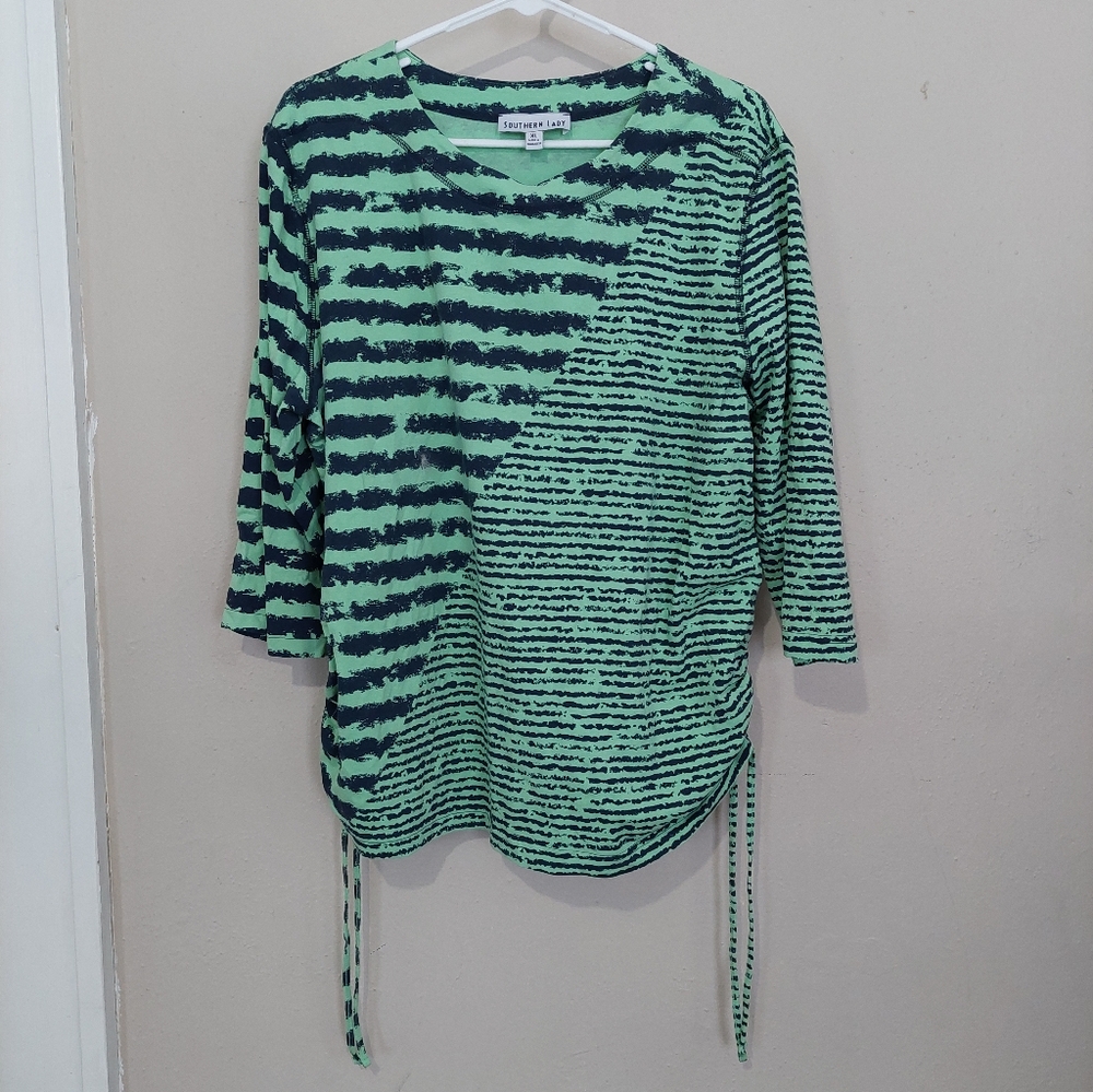 Southern Lady XL Women's 3/4 Sleeve Green/Black Top